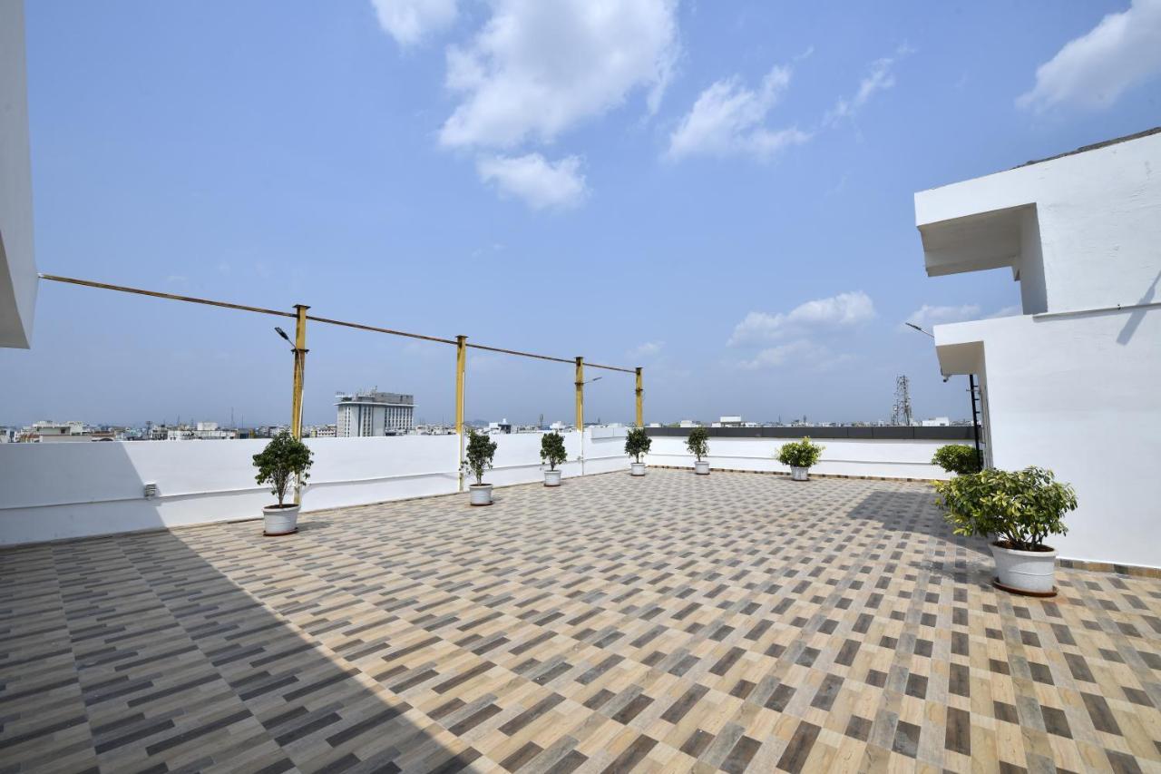 Hotel Urban Delight Managed By Cannychoice Vijayawāda Εξωτερικό φωτογραφία